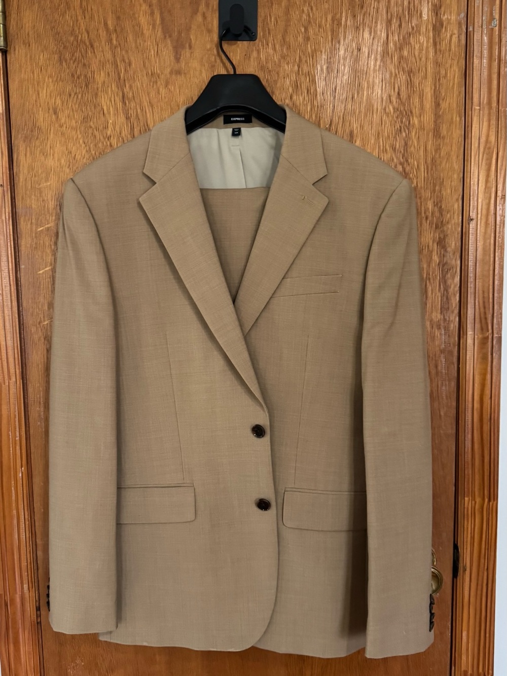Express men’s suit